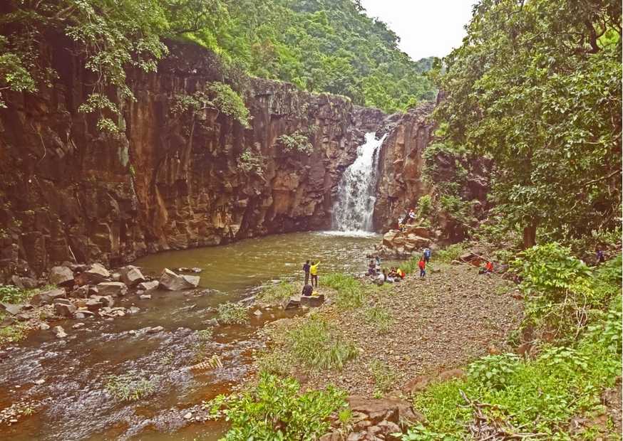 Kalalkund waterfall